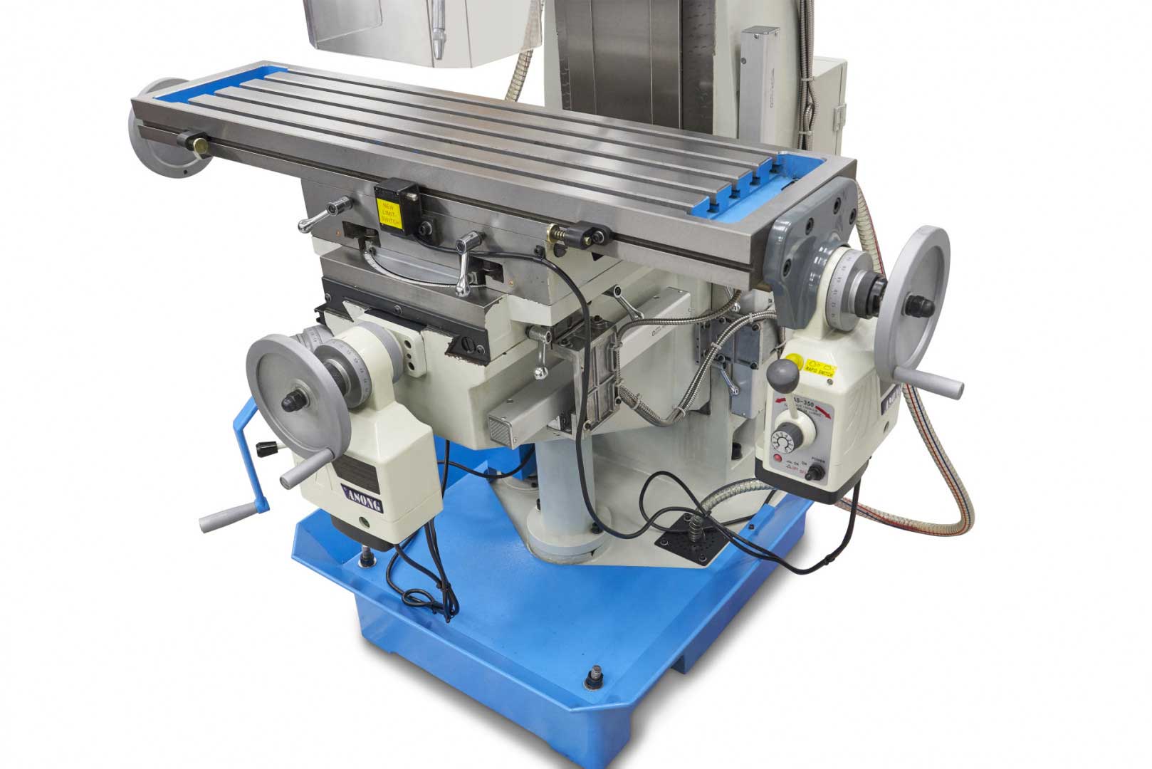 HBM 60 Profi DRO robustní konzolová frézka na kov, ISO 40, 3-osy DRO s LCD displejem, chlazení, strojní posuv X a Y, 400V-3f