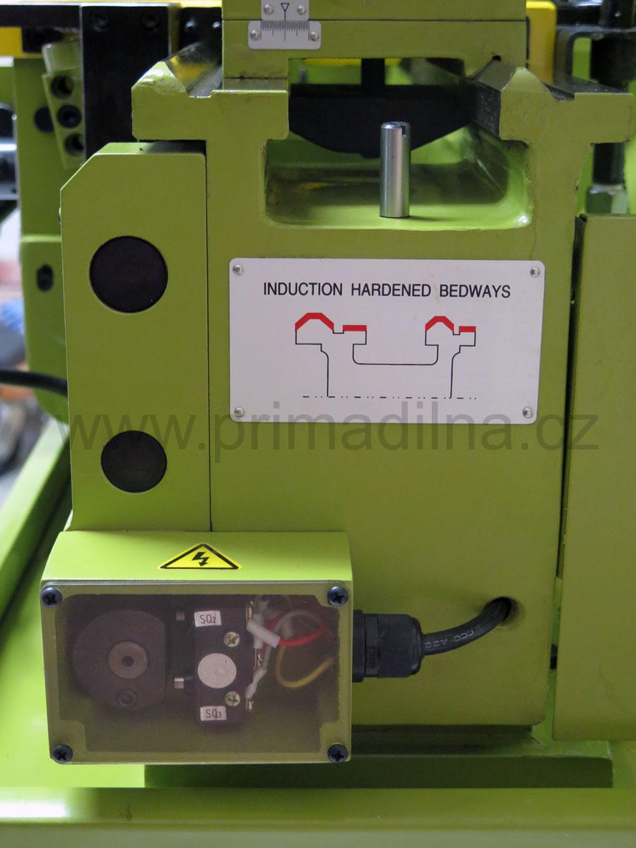 Warco GH1322, hrotový soustruh na kov s převodovkou, DRO, 400V, 600 kg