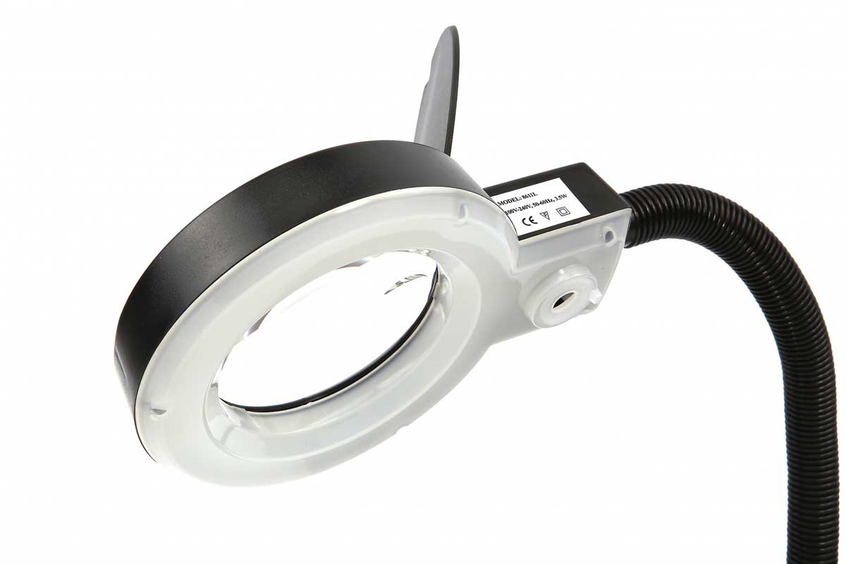 Pracovní LED světlo s lupou o průměru 90 mm a s podstavcem
