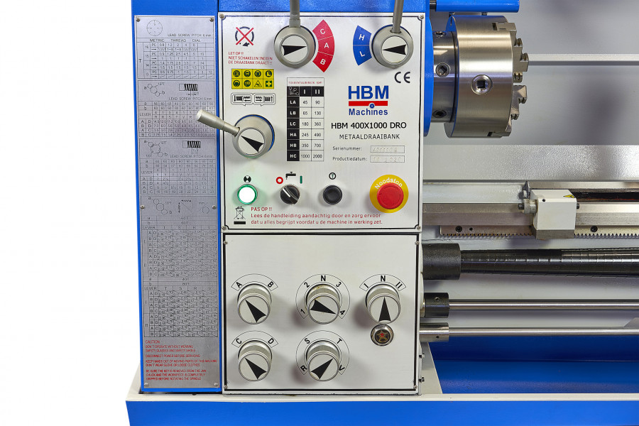 HBM 400 x 1000 LCD-DRO, profesionální hrotový soustruh na kov, vrtání osy vřetene 52 mm, 3 převodovky v oleji, 3-osé digitální odměřování, plně vybavený, motor 2.2 kW, 400 V, 900 kg