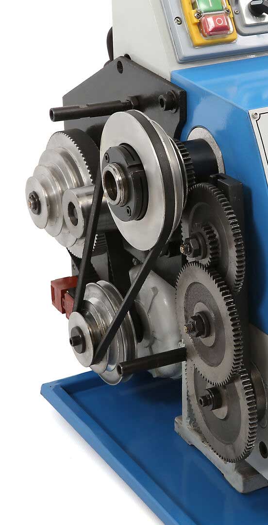 HBM 250B Norton, hrotový soustruh na kov, řemenový pohon, převodovka posuvů, plně vybavený, 1f, 750 W, 140 kg