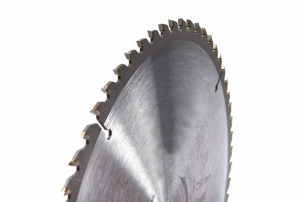 Pilový kotouč s karbidovými zuby, 250 mm, s adaptéry, jemný řez, 100 zubů