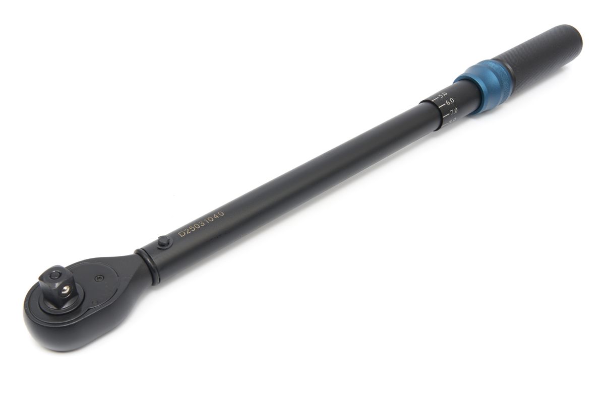 Klíč momentový 1/2“, rozsah 20 - 210 Nm, se sadou nástavců 