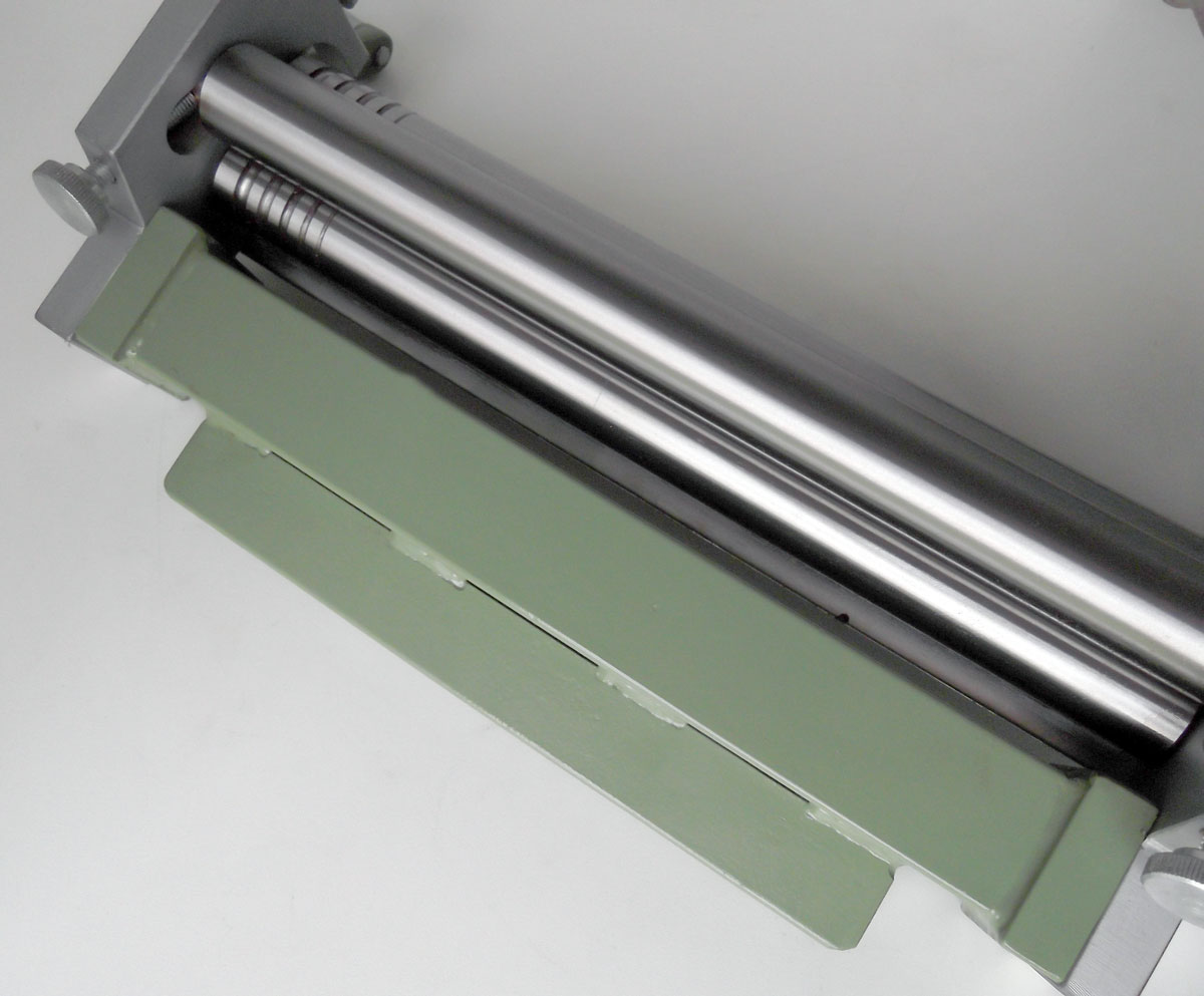 Mini zakružovačka-stáčečka plechu, upnutí do svěráku, šířka 300 mm, 11 kg, Warco