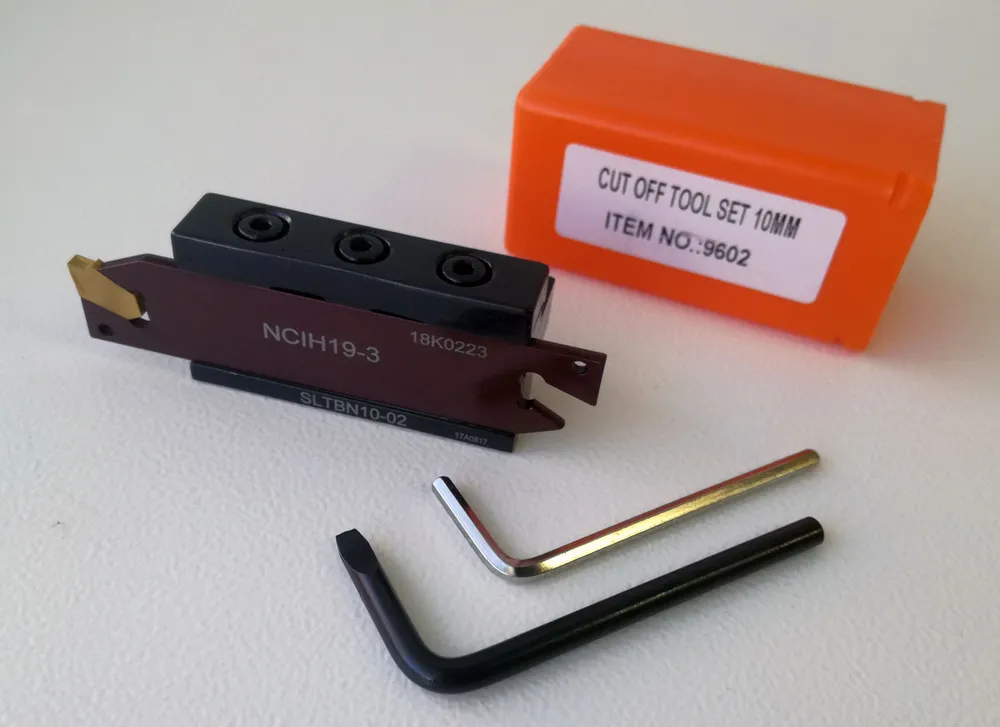 Soustružnický nůž s VBD upichovací, držák 10 mm, GTN 3, Warco