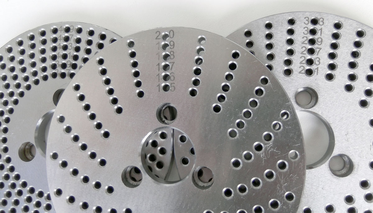 HV6, horizontálně-vertikální otočný a dělící stůl-150mm, 3 dělicí kotoučky, Warco