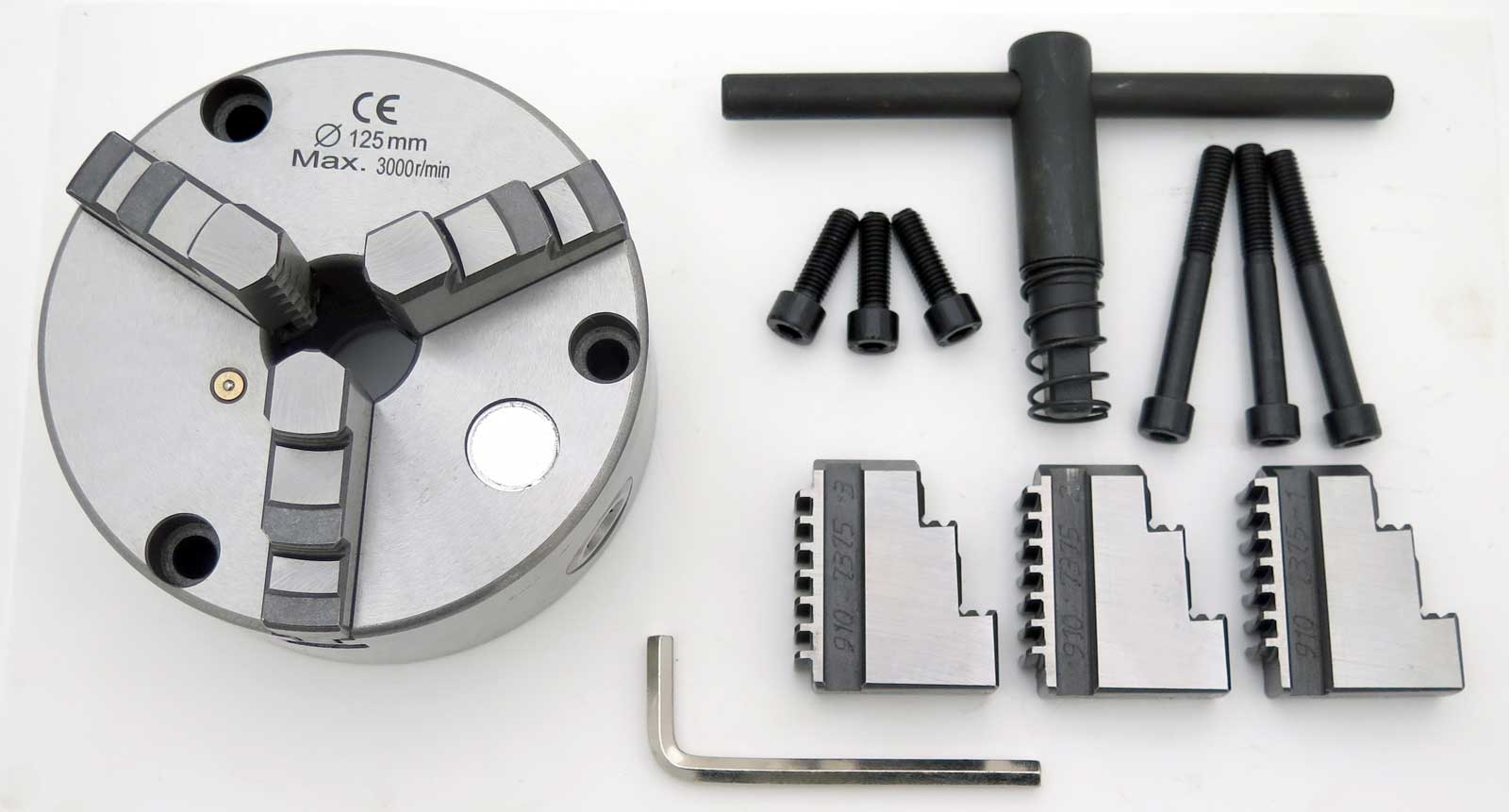 Samocentrovací soustružnické sklíčidlo K11-125 mm, 3 čelisti, DIN 6350