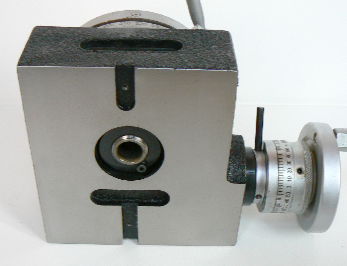 Horizontálně-vertikální otočný stůl HV5, 125mm, Warco