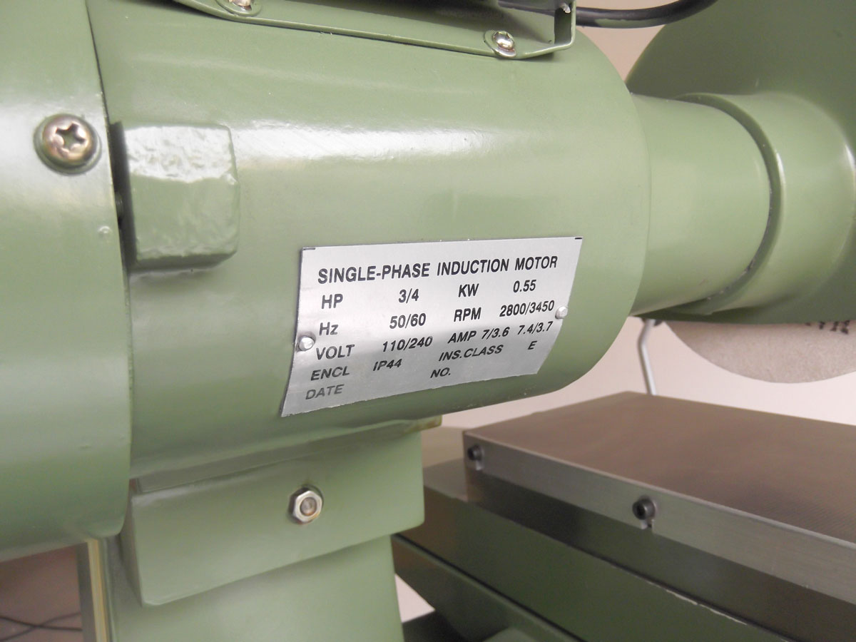 Bruska na plocho s magnetickým stolem a centrálním mazáním - 300 kg, Warco
