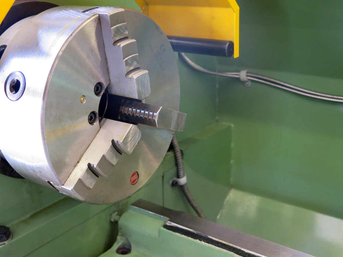 Warco GH1640 těžký průmyslový soustruh na kov s převodovkou, DRO, 400V, 2.485 kg
