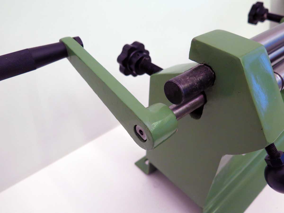Ruční průmyslová zakružovačka-stáčečka plechu, pro šířku až 305 mm, 17 kg, Warco