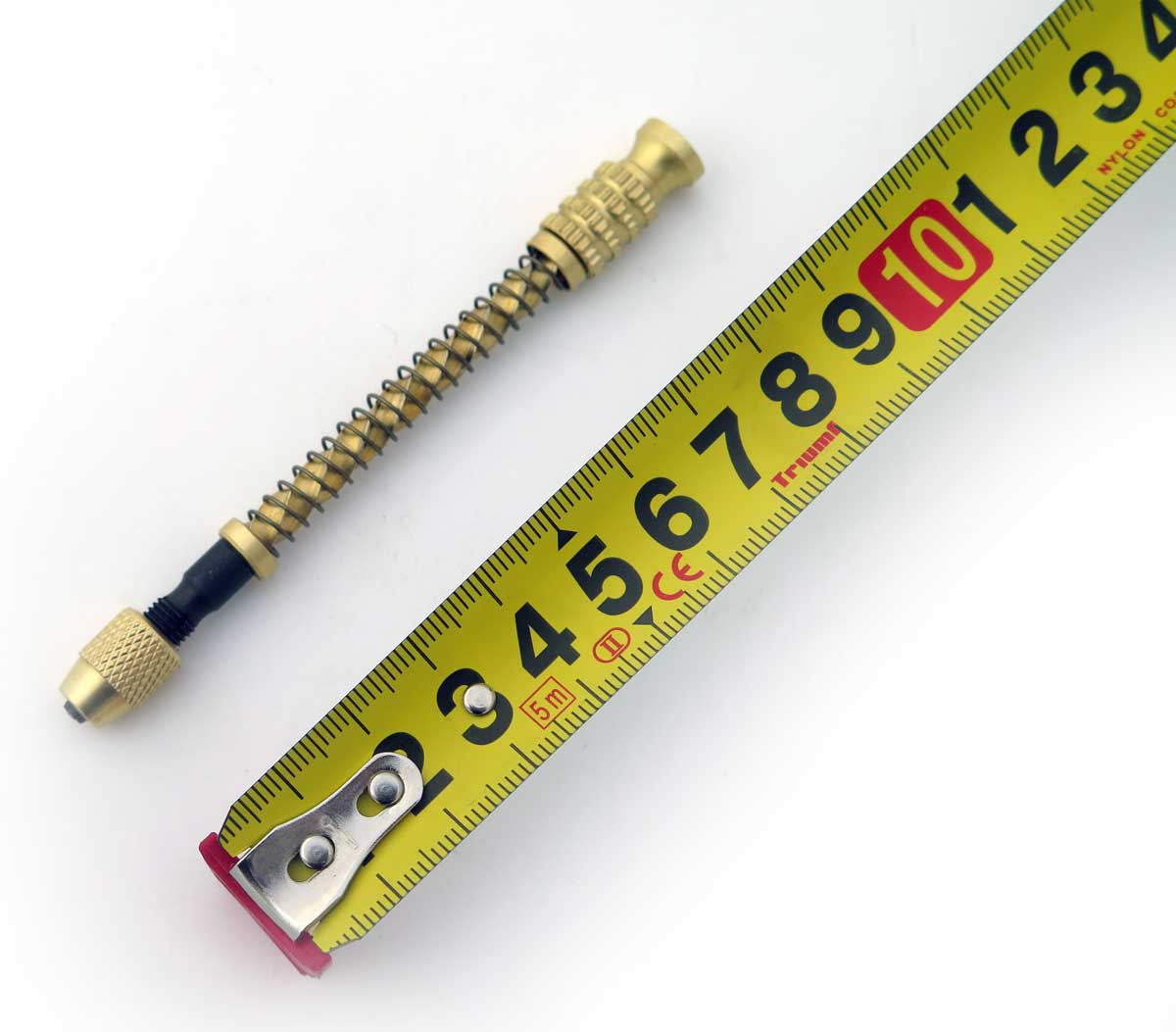 Jemná ruční mini vrtačka se spirálovým posuvem pro nástroje 0 - 1 mm