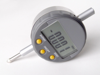 Odchylkoměr (úchylkoměr) digitální, tisícinový - 0.001mm / 0.00005", Data, KM