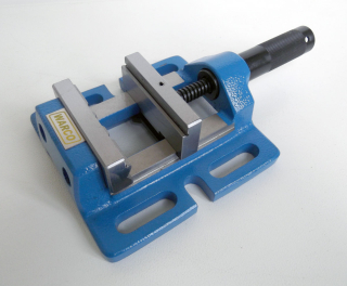 Přesný strojní svěrák pod vrtačku a frézku - šířka čelistí 80 mm, 3 kg, Warco