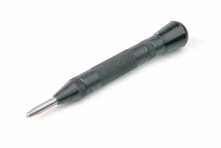 Automatický centrovací důlčík