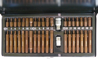 Kombi sada bity 10mm, Inbus, Torx, XZN, adaptér 3/8", 1/2", 40ks, ocel S2, Triumf