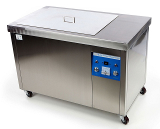 HBM Průmyslová ultrazvuková čistička 40l s ohřevem, celkový výkon až 2720 W